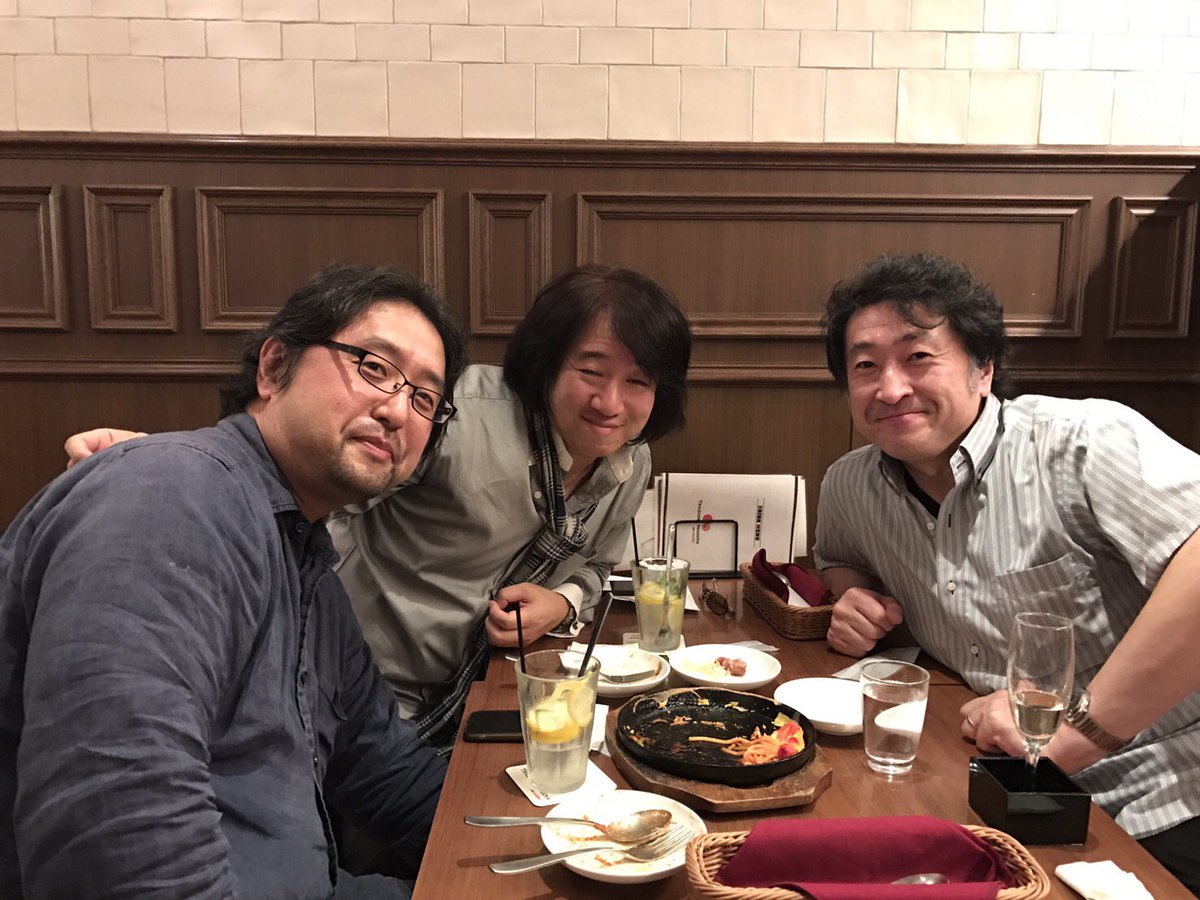 福島秀行 そういえば全国大会高校の部 終わってから名古屋駅前で課題曲３の作曲者 西村友さん 作曲家の高昌帥さんなど豪華なメンバーで飲みました 楽しかったです 実は高さんの横には課題曲５の作曲者 島田尚美さんもおられたのですが写ってません