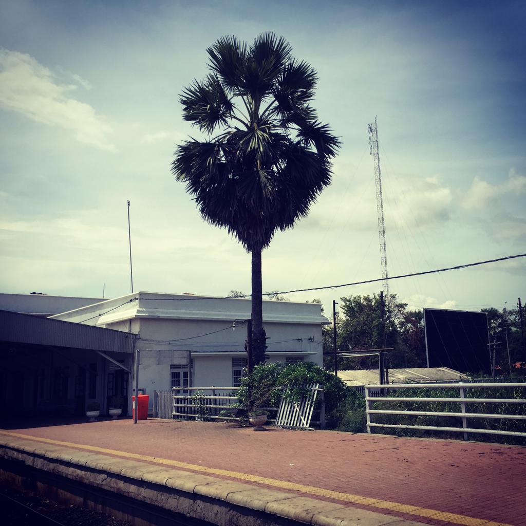 anupererah's tweet photo. Entering Nothern
#anuperera #anutravels https://t.co/hwEYZrScpS