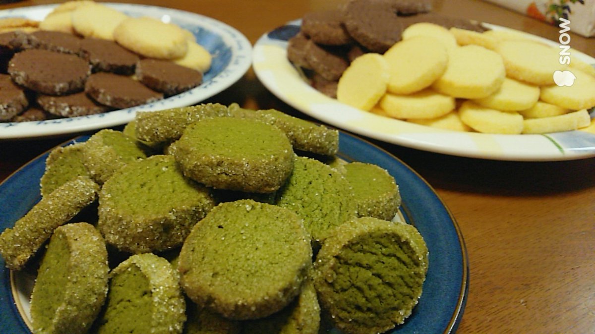 はな アイスボックスクッキー プレーン チョコ 抹茶 チーズスフレケーキ Inニシチョウoc アイスボックスクッキーは Brownnojack さんのレシピ 美味しくて周りからも好評 ありがとうごちそうさまでした お菓子作り お菓子作り好きな人と