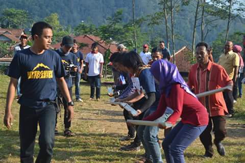 rantocanyon's tweet photo. Coming soon ! ! !
Ranto Canyon OUTBOUND
Akan segera tersedia paket outbond dengan bermacam jenis games seru,,😍 https://t.co/UC3d35dnm9
