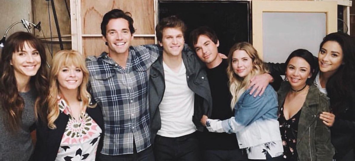 blackburnbrasil's tweet image. So thankful for everything ❤️ #BestCast #PLL #PLLCast (+ @AshBenzo @KeeganAllen @shaymitch)