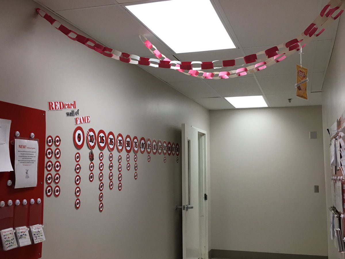 mda_mill's tweet photo. This is what 19 REDcards over goal looks like in #Paradise! #OurChainIs19LinksShorter #SodaForDays @donhumphrey3 @salamlazkani @ZachGrubb2 https://t.co/HOdBHiA7To