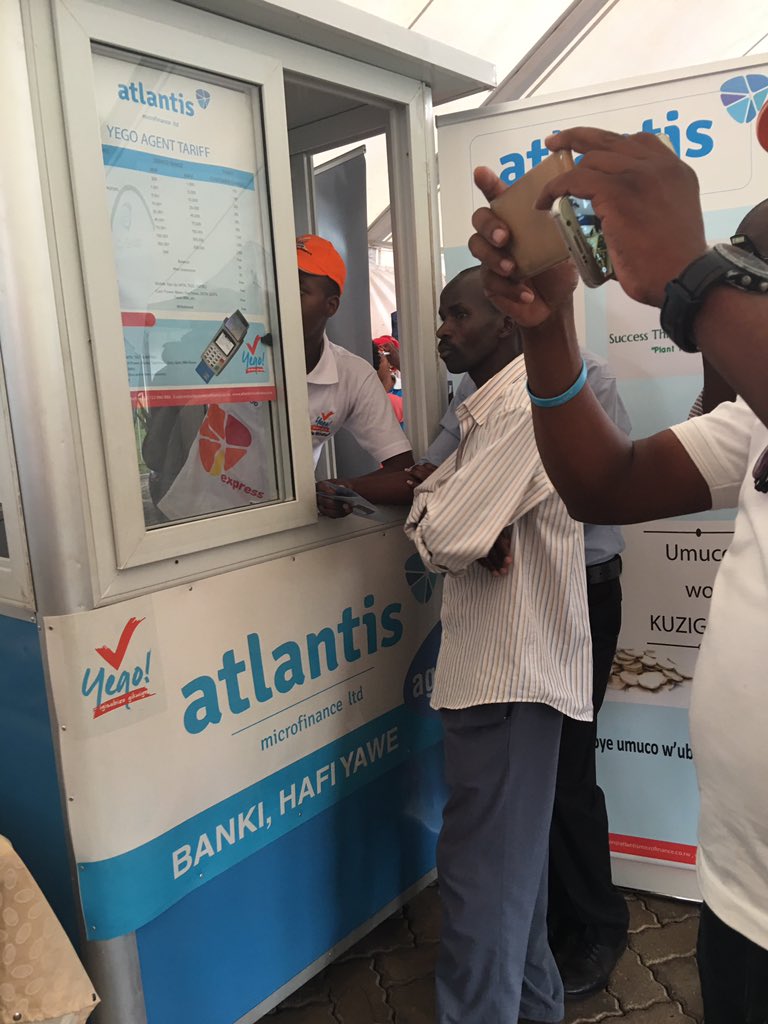 mdoryns's tweet photo. Participants and exhibitors at the #DigitalFinExpo as we continue celebrating #SavingsWeekRw #Rwanda https://t.co/aE25MihLFL