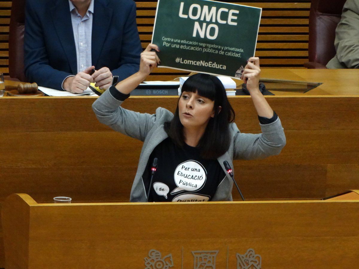 Podem_'s tweet photo. Aprobada PNL de tramitación de urgencia presentada por #Podem, para derogar las reválidas en la ESO y Bachillerato #NoALaRevalida #PleCorts https://t.co/areCdQy1QP