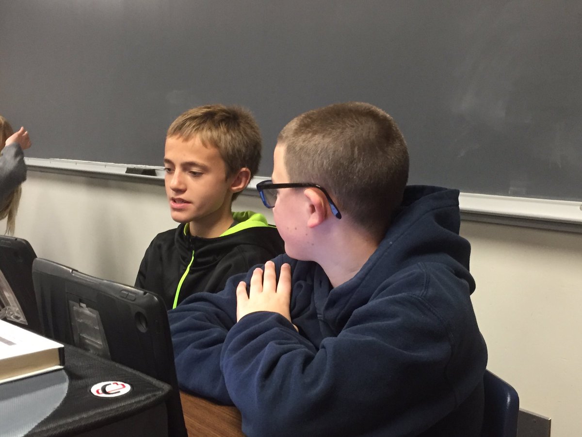principalmeyers's tweet photo. Learning Spanish by speaking Spanish @BVSraPolomis class. https://t.co/xFcLpgE6Na