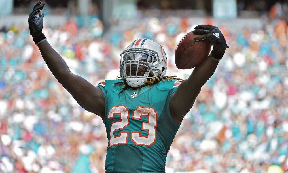 RLiuCBS's tweet photo. Jay Ajayi is the 1st RB to win Offensive Player of the Week in consecutive weeks since LaDainian Tomlinson in 2006 https://t.co/VsXs99ZOxZ