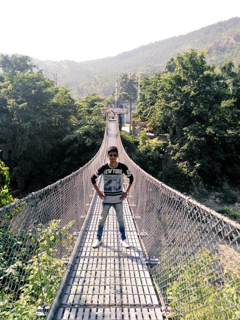 mynameiskhan2u1's tweet photo. #Saif👳🏻 🅿@jis B'day🎂 #Enjoyment 👯 #Ful masti 🎭 in #î-20 🚗 #KòíLáBa$ 🌉 #Nepal 🏔 #Yo_🅱🅰🅱Y 🙆🏻💁🏻 sory 4 u nxt tym promise😂 lol😍 https://t.co/Gn9aqulKzy