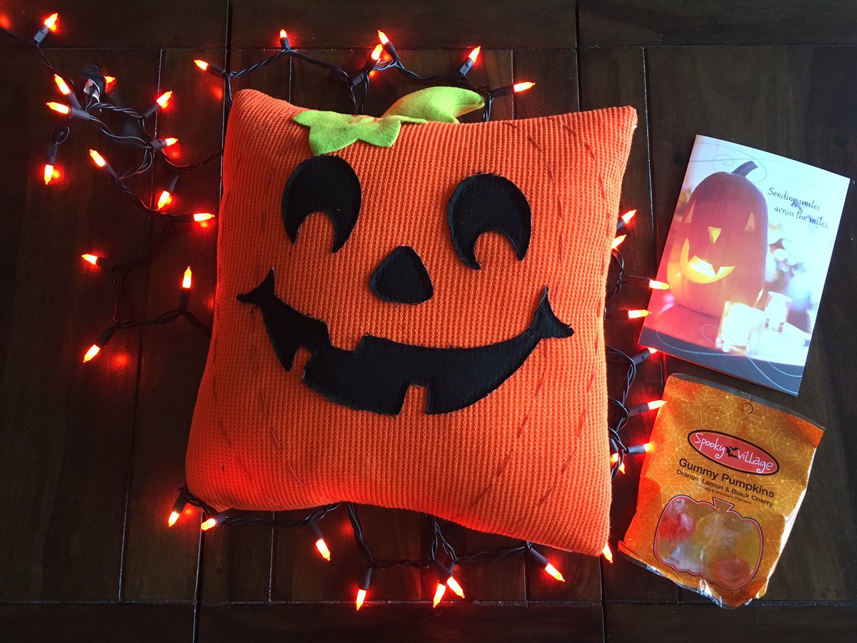 It's #NationalPumpkinDay!! 🎃... Thank you <a href="/TheSunak/">Vishal H. Sunak</a> !! ❤️