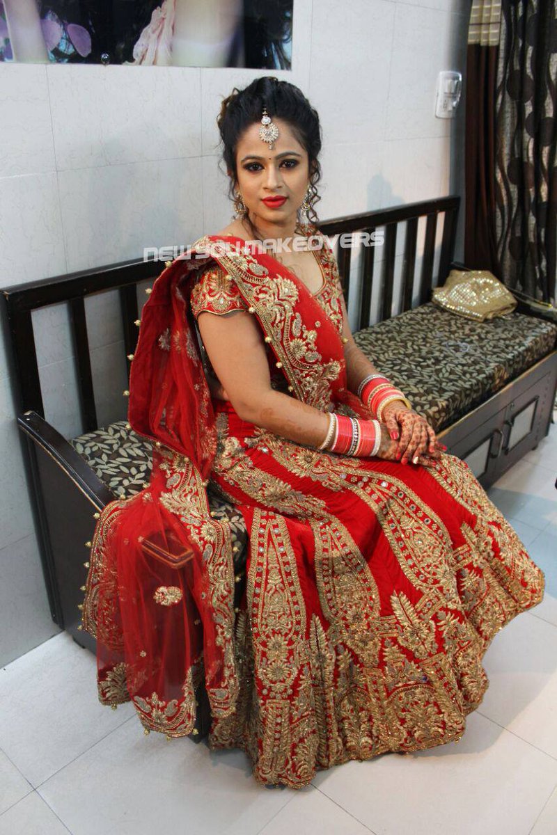 newyoumakeover's tweet photo. Karwa Chauth Special Makeups at New You Makeovers, Rohini https://t.co/Bg6lC7ek1F