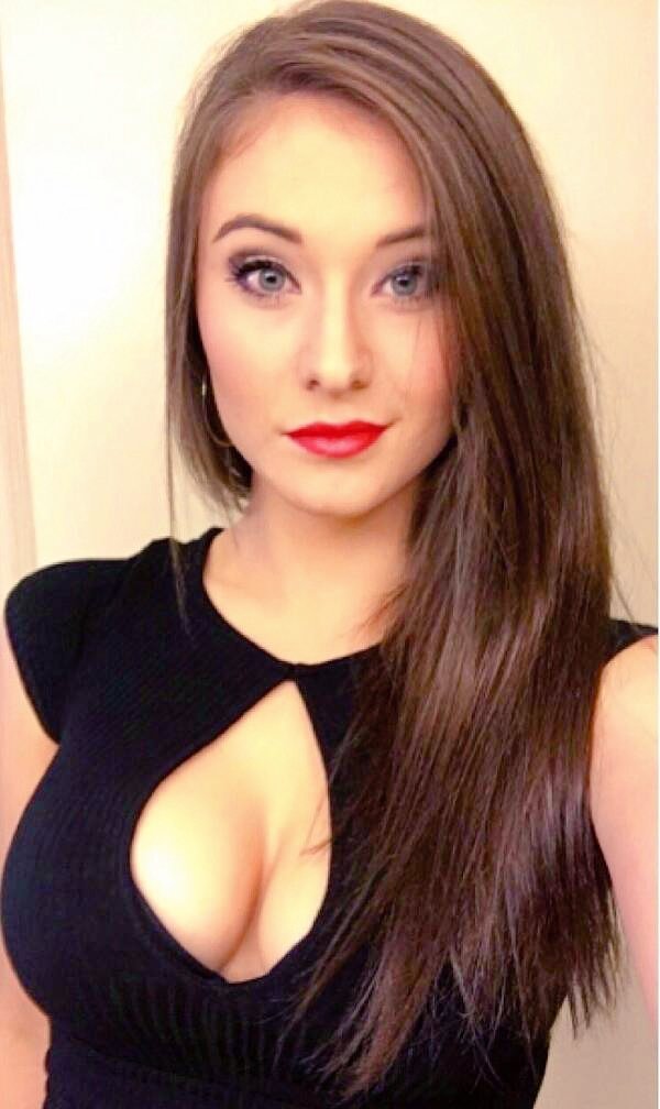 KCCOVancity's tweet photo. #BoobWindows... now and forever. https://t.co/i2SLNk3UNi #KCCO #DMA #FLBP #BustyGirls #BigTits #BigNaturals #Cleavage #RedLips #Chivettes https://t.co/gKtVqGP51Z