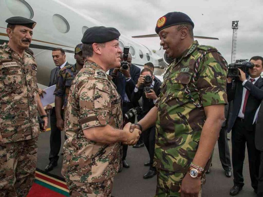 kenyan_standard's tweet photo. Realizing it's an election year - Uhuru Rushes to Mandera
https://t.co/EG2Rh687u8

#ManderaAttack 
#KOT
#Nairobi
#Kenya
#Mandera 
@UKenyatta https://t.co/BgbNtEXAYs