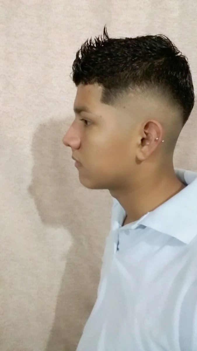byronbalon's tweet photo. #CORTE_ELEGANCIA_GLAMOUR https://t.co/VQBi4JIhQL