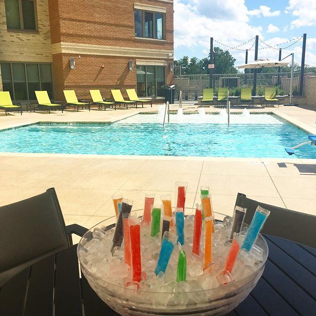 WestBroadApts's tweet photo. There's a lot going on at West Broad—keep up on our #Instagram! https://t.co/CQlecs2O08 #FallsChurch #VArentals https://t.co/SyQFeOKY9B