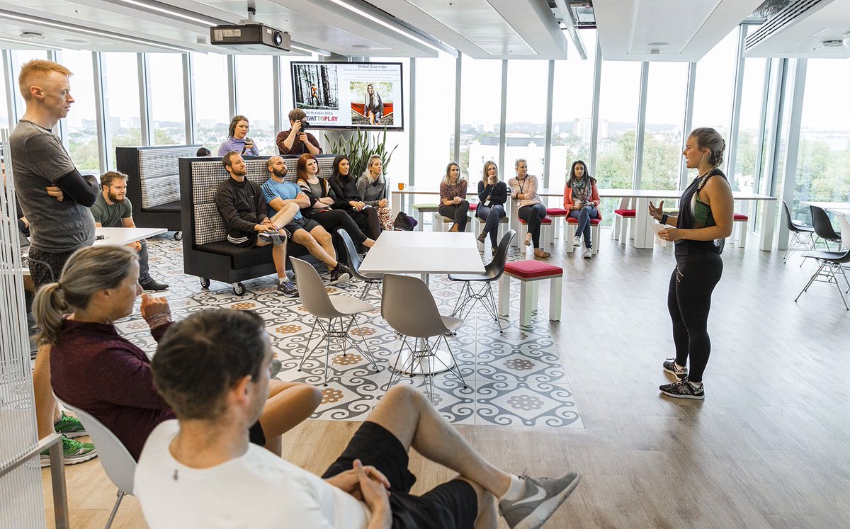 challengesophie's tweet photo. Amazing day @MicrosoftUK today!! Inspiration + fitness are a pretty cool combo! @NatalieJRideout 📷 @chriswinterphot https://t.co/Pb2Hv65gpD