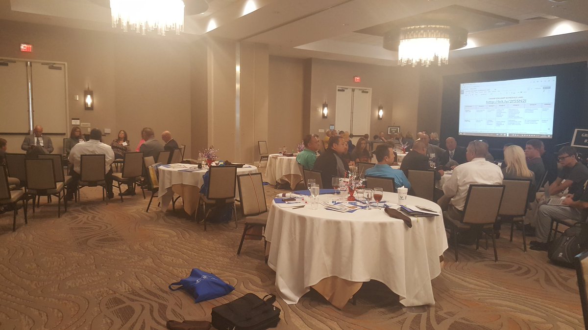 CCOSA's tweet photo. The collaboration and coversations at #EdCampOASSP are great! #OklaEd https://t.co/lxqU3dThH1