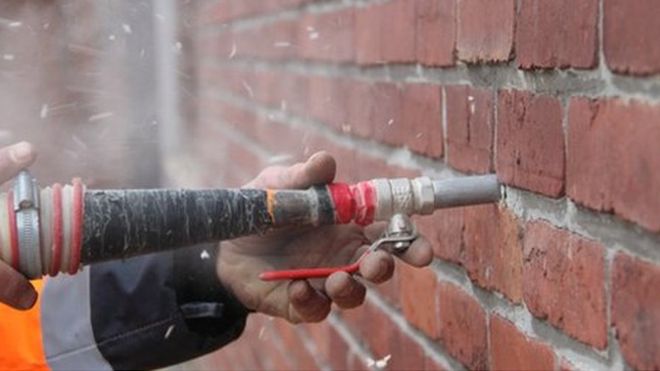 Call for #Wales-wide #cavity #wall survey, with many already having their #wall #cavity removed ! : bbc.in/2f6EuKZ