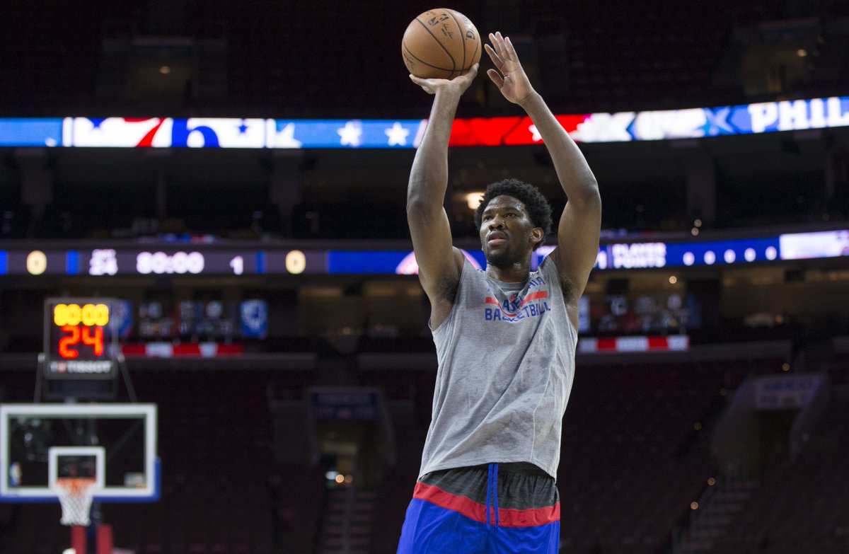 BleacherReport's tweet image. Joel Embiid on how he learned to shoot a basketball: “I watched white people. Just regular white people"
ble.ac/2eH26kP