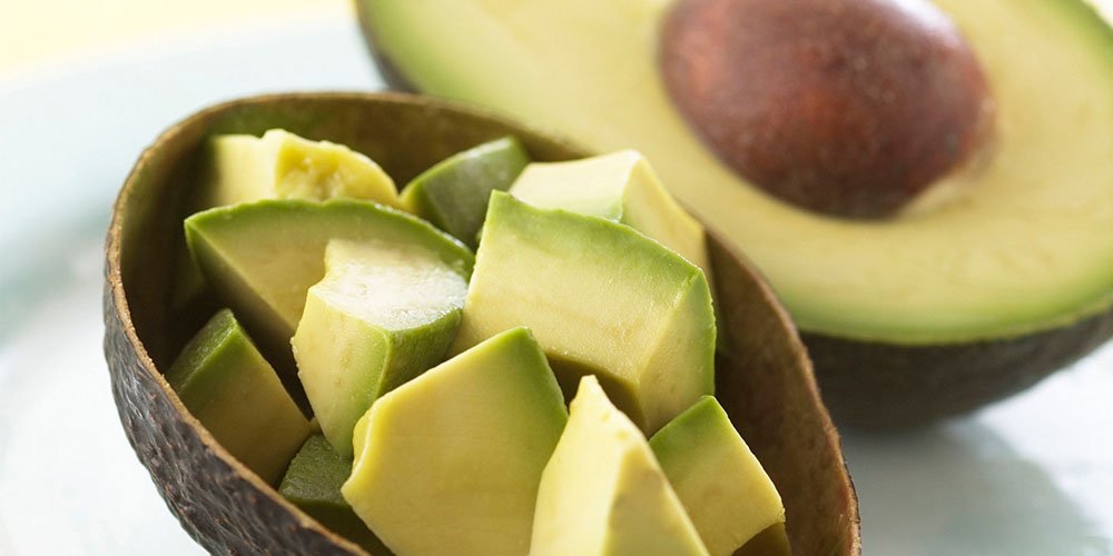 #Avocados contain 2% of Zinc per serving which can help strengthen your immune system. #AvocadoFacts #LoveOneToday bit.ly/2ewaupS