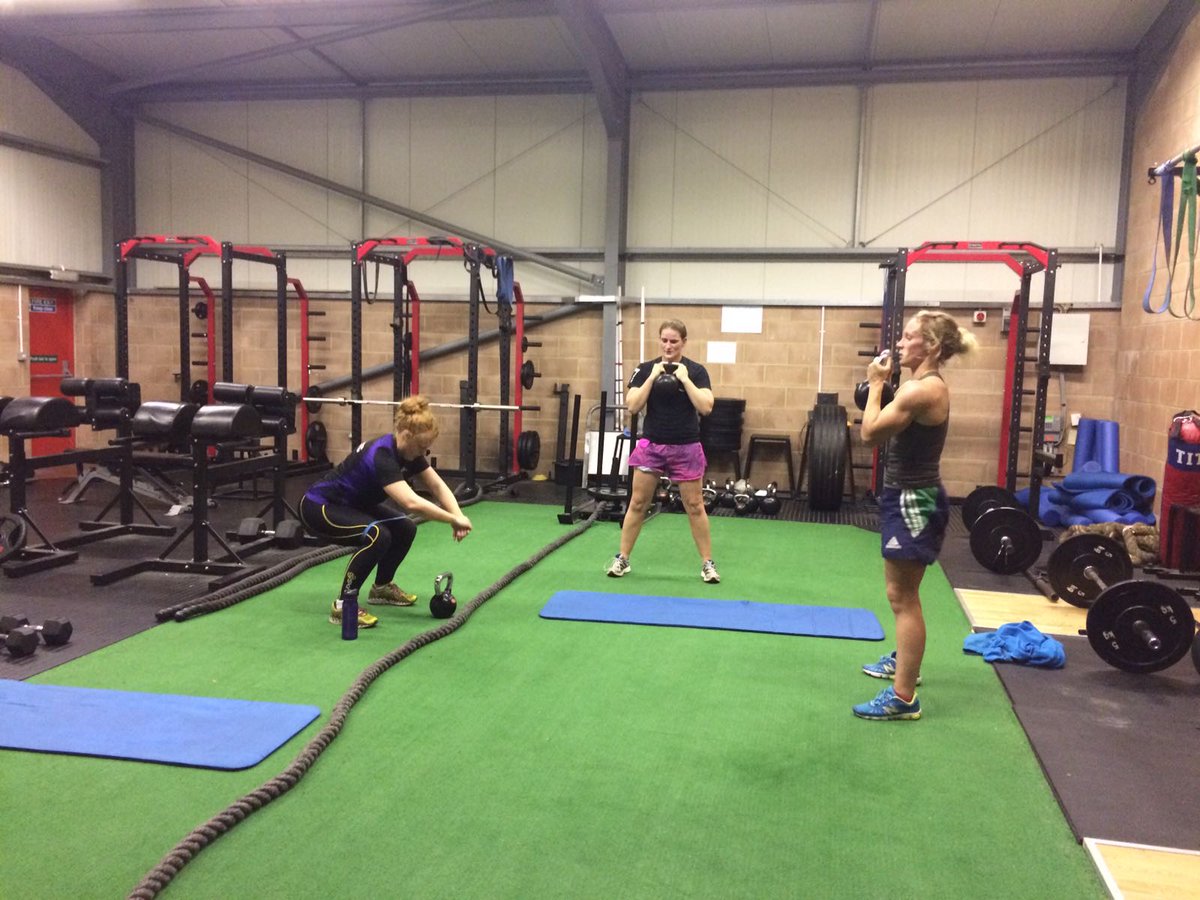 RobertsG13's tweet photo. Another sweatastic session @UrbanFitGym with @9rugrat . Making gains every week @DMP_Sharks https://t.co/OWN5EF95F5