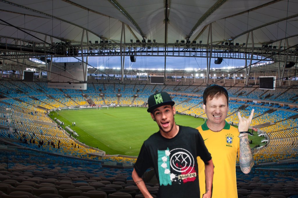 neymarpoppunk's tweet photo. Eu e #TomDeLonge no maraca rsrsrsrs É TOIS #Tom https://t.co/35Wk4njvis