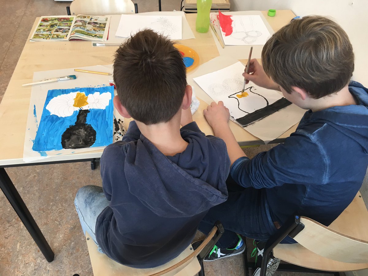 Zonnebloemen in de stijl van Vincent van Gogh <a href="/ObsBalans/">Wereldkidz Balans</a> <a href="/Ontmoetingshuis/">Ontmoetingshuis</a> #kunstonderwijs