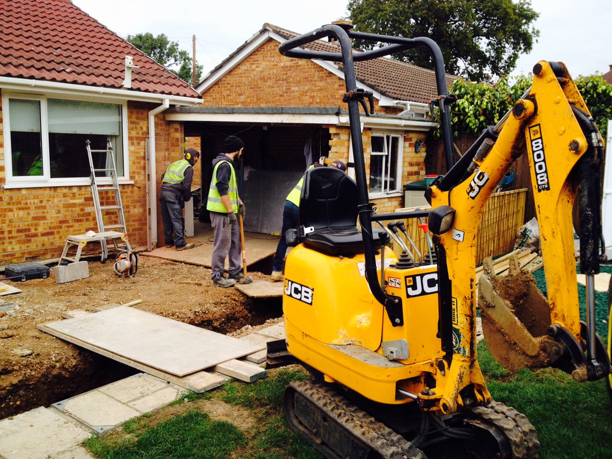 NorthfieldPS's tweet photo. Building services, home &amp; office improvement in #Ringwood &amp; surrounding areas https://t.co/TWHwLbpcfR #NFHour https://t.co/LKOjn2gCuC