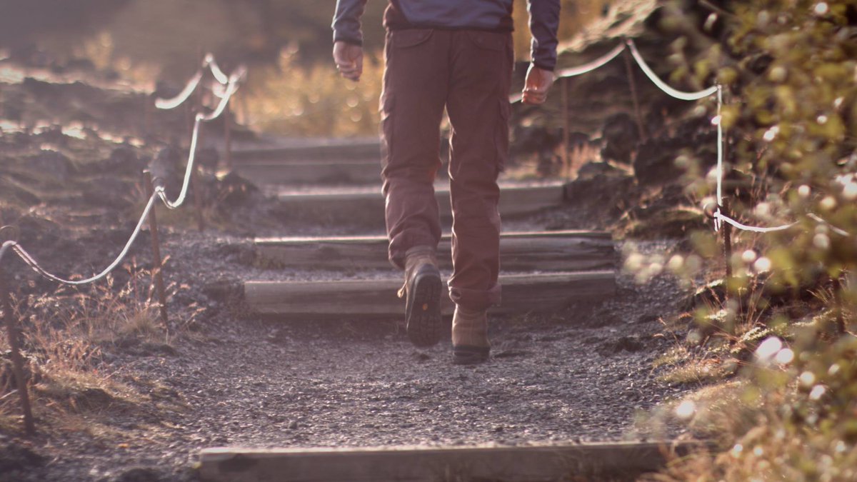 Áhugaverð málstofa um ferðaþjónustu í Háskólanum á Akureyri 27. október bifrost.is/um-haskolann/f…