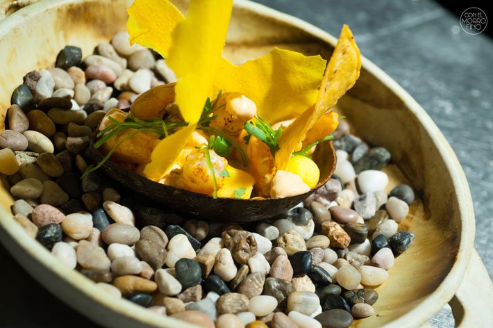 Te lo contamos todo sobre <a href="/barra_eme/">/M</a>... <a href="/MalpartidaU/">Omar Malpartida</a> haciendo de las suyas en #Chueca #peruano #restaurantes #Madrid buff.ly/2eByLgj