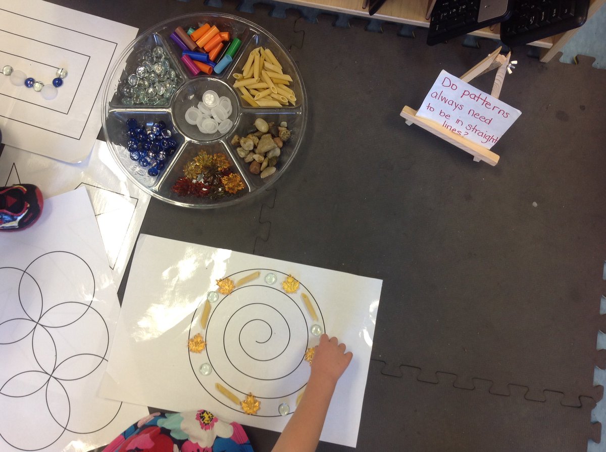heath_black917's tweet photo. Creating patterns in different ways! @MsCameronsClass @CaledonEastPS @EEnglandPDSB #engagemath https://t.co/wmJKhYraY6