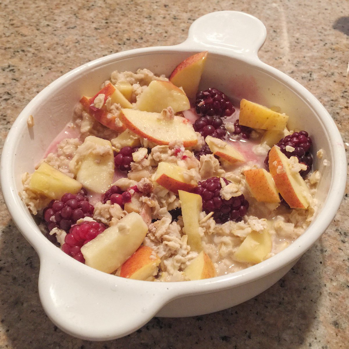 Enjoying a lovely bowl of #oatmeal with #apples &amp; #blackberries!  Reserve yours now for weekend delivery! Fishtownfruit.com/store #fishtown