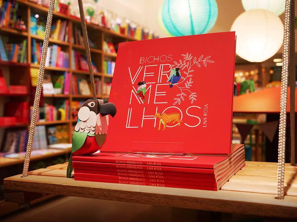 aliancacom's tweet photo. O que o Jabuti tem a ver com o Bichos Vermelhos? O livro da nossa Diretora de Criação é finalista do Prêmio Jabuti. https://t.co/tyJ9iEpf1Y https://t.co/gz1pabwXI4