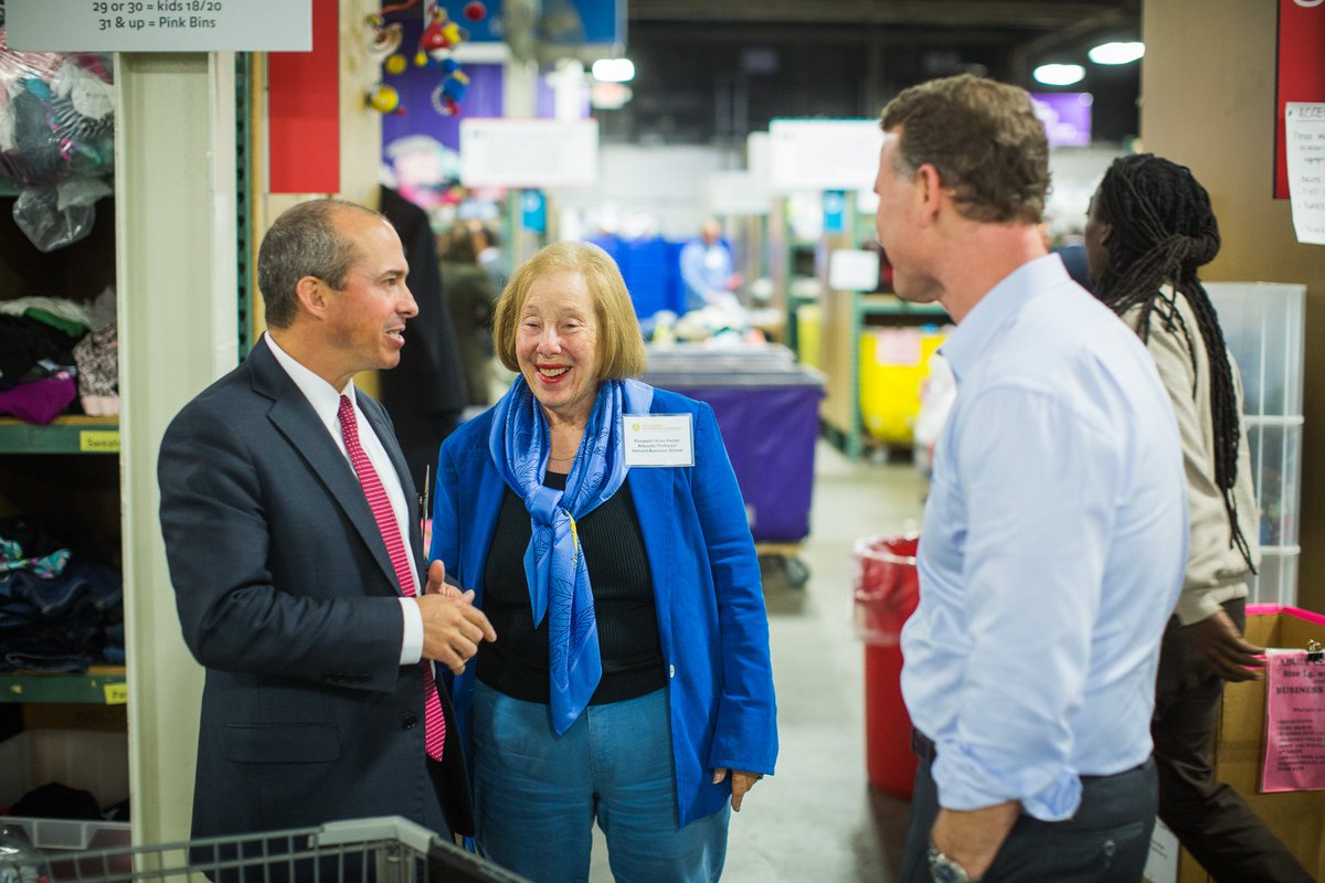 abl_impact's tweet image. Take a sneak peak at some photos from last night’s #GiveBackAwards at @c2cboston! facebook.com/pg/AllianceBL/… (photo credit: @ericvhaynes)