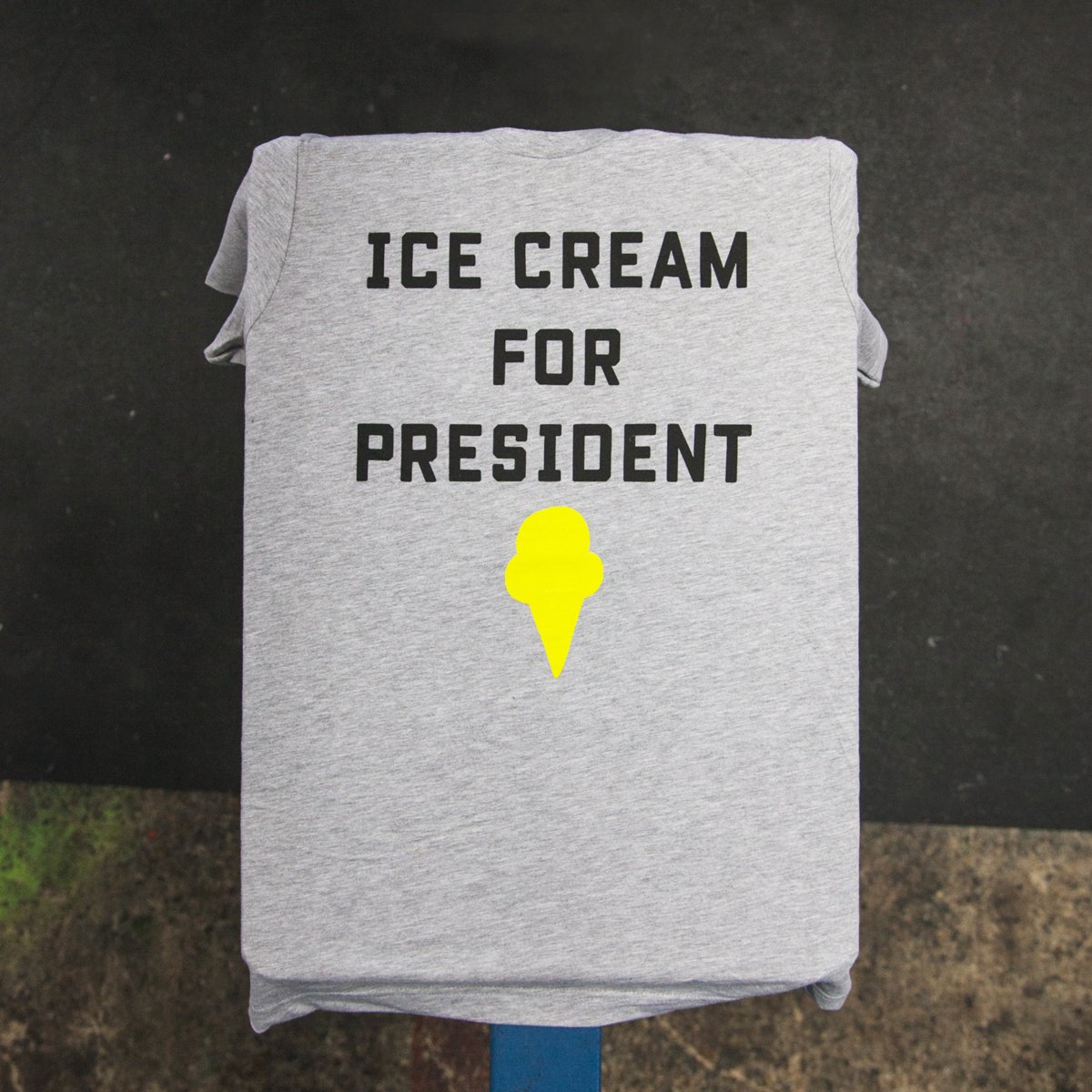 <a href="/MELTIceCreams/">MELT Ice Creams</a> has the right idea w/ this awesome simple shirt. HSA ink on a <a href="/BellaCanvasLA/">BELLA+CANVAS</a> 3001 gives us a comfy, smooth product. #onpress