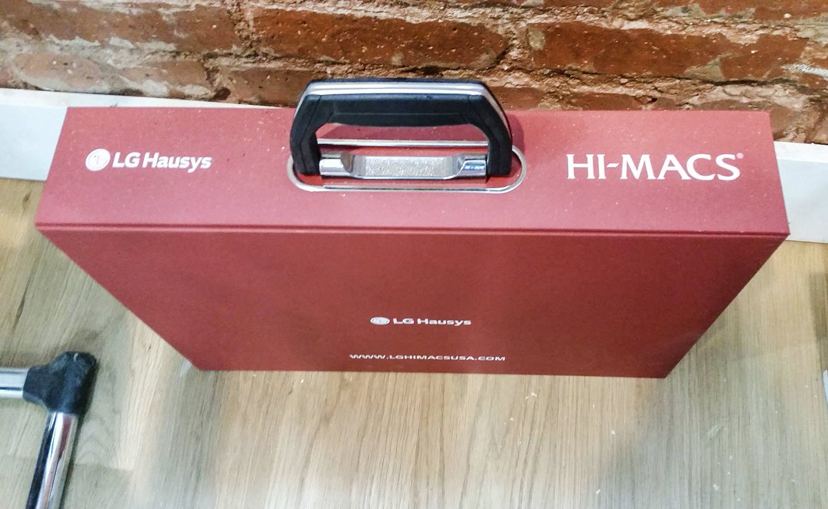 InsideSquadNYC's tweet photo. A #LGHausys #solidsurface #liquidproof #storageunit for #ourclients #BestFriendsAdoptionAgency. #cabinetry #coved @HIMACSEurope #ourworkshop https://t.co/r49QtCnM5b