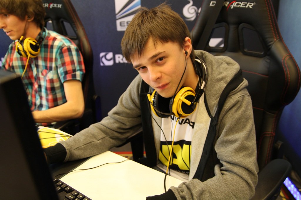StarLadderDota2's tweet photo. .@Funn1kDota пополнит состав студии аналитики StarLadder! #BostonMajor #SLTV

Подробнее: https://t.co/Gl9XTDl8OB https://t.co/eyVj3uRbwH