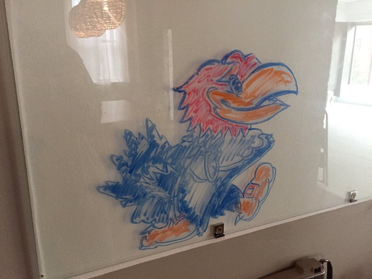 brianpowellinfo's tweet photo. When a fellow Jayhawk uses your studio! #RockChalk @mattpauly #secondlevelstudios https://t.co/gFGOcYAExX