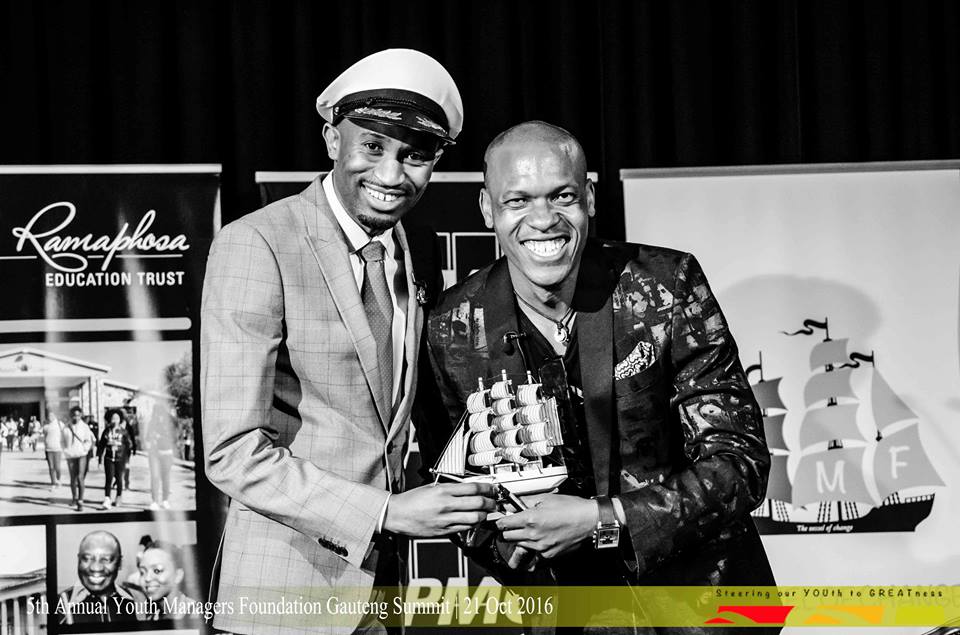 YouthManagersSA's tweet photo. #21October2016 Motivation @bhembebcip Steering Our YOUth to GREATness #2016GautengSummit #TheVesselOfChange Black Child It Is Possible https://t.co/KWNxdGjaKU