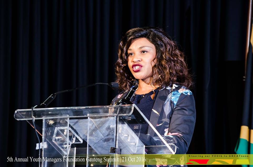 YouthManagersSA's tweet photo. #21October2016 @BDO_SA Gcina Mahlaba, Steering Our YOUth to GREATness #2016GautengSummit #TheVesselOfChange https://t.co/2aPeR9wmn3