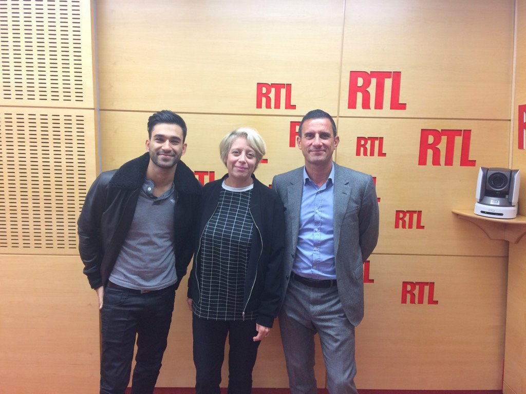 benetassart's tweet photo. Rdv à 22h45 dans @RTLGrandSoir pour parler de la @ParisGamesWeek Jour J avec @WaRTeK et @jcghinozzi et @CharleyRTL https://t.co/dbBgHDR7fn