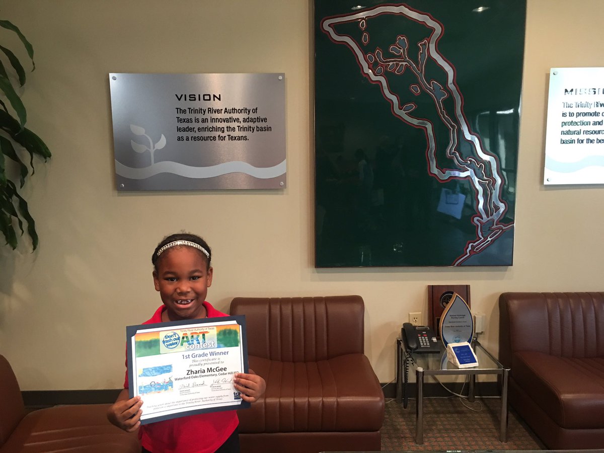 TrevenaNelson's tweet photo. Congratulations to the 1st Grade  Winner of the Trinity River Poster Contest "Don't Trash Our Water" @CHWaterfordOaks @opriddick1 @mquildon https://t.co/Kpa4cCUIsQ