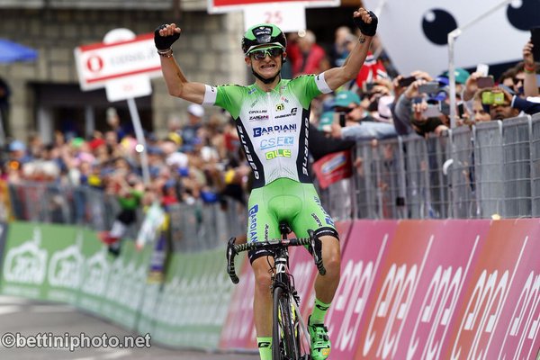 giuliocicco1's tweet photo. peccato non esser stato alla presentazione del @giroditalia ho ancora i brividi se ripenso all'anno scorso.Lavorerò duro per essere al 🔝 https://t.co/awDNBDtcWm