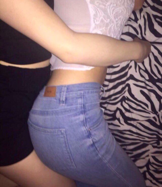 GIRLSONGIRLS (@glrlsonglrls) on Twitter photo 