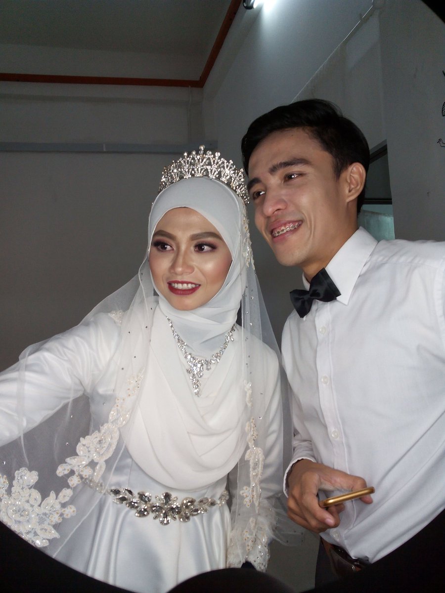 missmelOr's tweet photo. Makeup by me.. thank you uolls https://t.co/FWD5lnr6pO