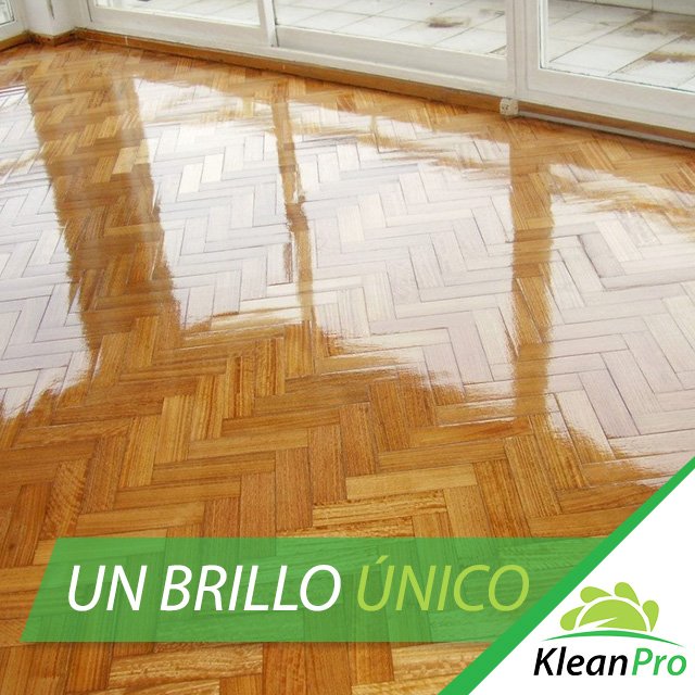 Kleanprord's tweet photo. Un brillo como este no se consigue con cualquiera. Deja la belleza de un piso bien #pulido a #KleanPro https://t.co/SkpBIkmpdJ