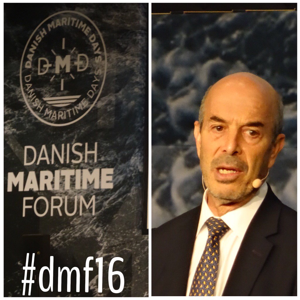 LenaGothberg's tweet photo. The age of discovery, a very interesting presentation in a furious tempo by @ian_goldin @ #DMF16 #shipping #maritime https://t.co/pA0la7tBXP