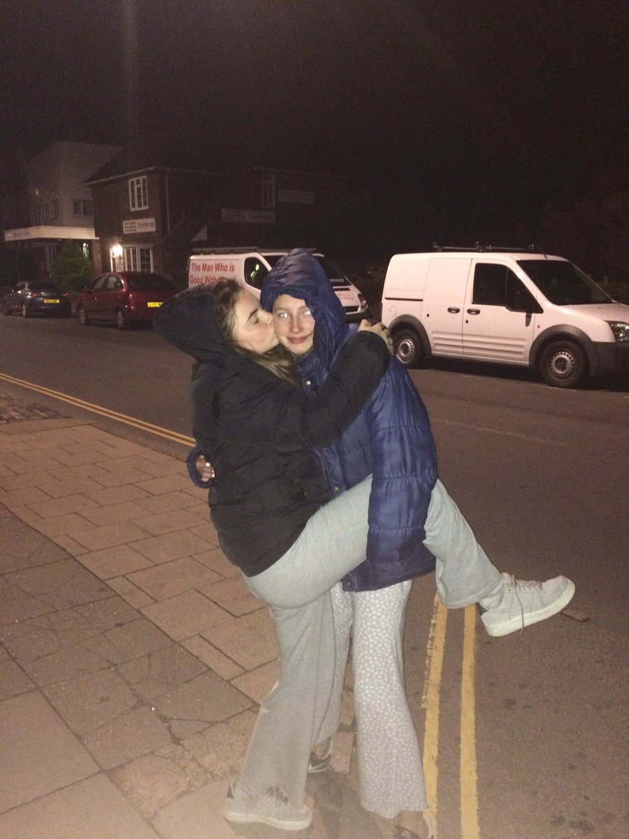 izzy_patterson's tweet photo. Rye https://t.co/s0z8G7M4nO