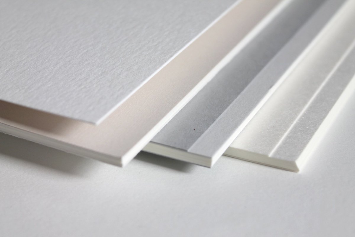 GFSmithpapers's tweet photo. 3 handmade notebooks by @markandfold for Bamford. Featuring Gmund Heidi, Cotton, Wild, Colorplan &amp; Takeo Youmoshi >> https://t.co/ZORiv1NGmM https://t.co/kFblMVpcbe