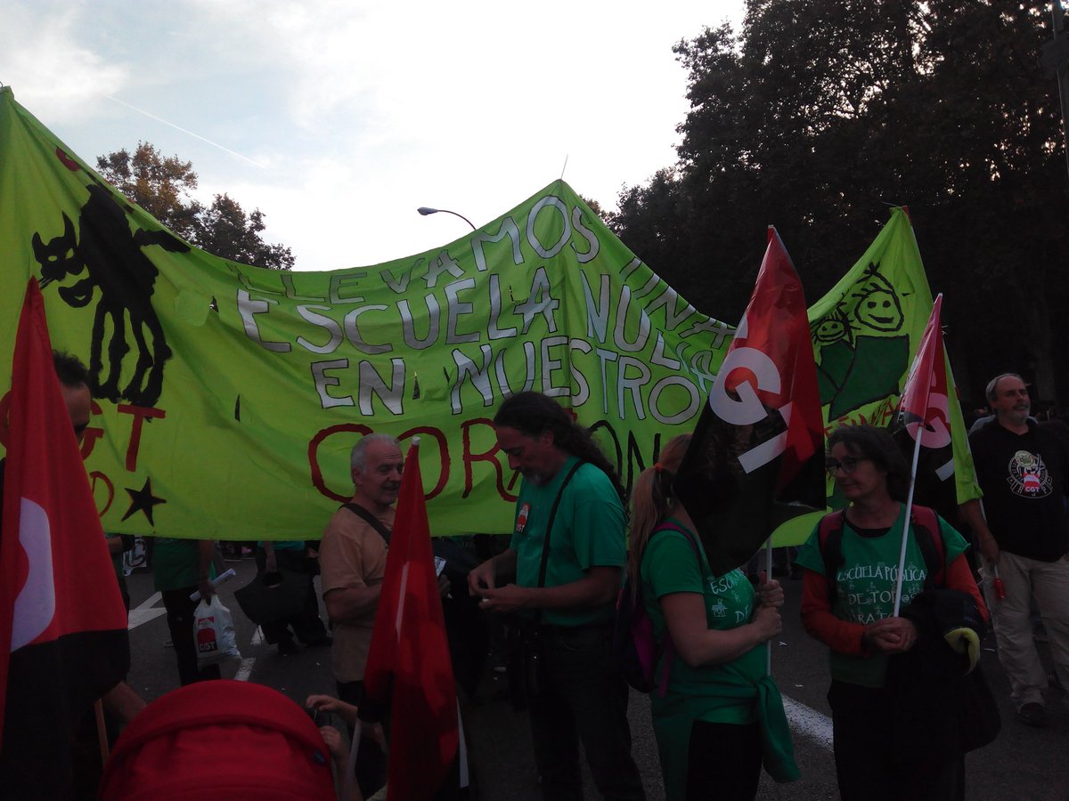 Ni #Lomce ni segregación. Queremos educación. Escuela pública de calidad. #NoALaLOMCE  #ReválidasNo