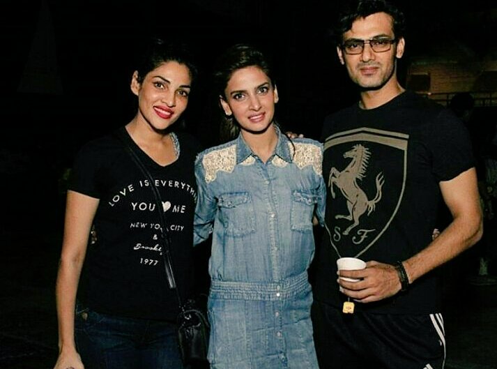 SQaddicts's tweet photo. Final rehearsals for #QMobileHUMStyleAwards performance ... 😍 #HSA2016
#SabaQamar & #ZahidAhmed https://t.co/MQBjt2MGbv