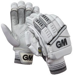 owzat-cricket tweet media